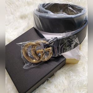 AUTHENTIC Gucci GG belt
